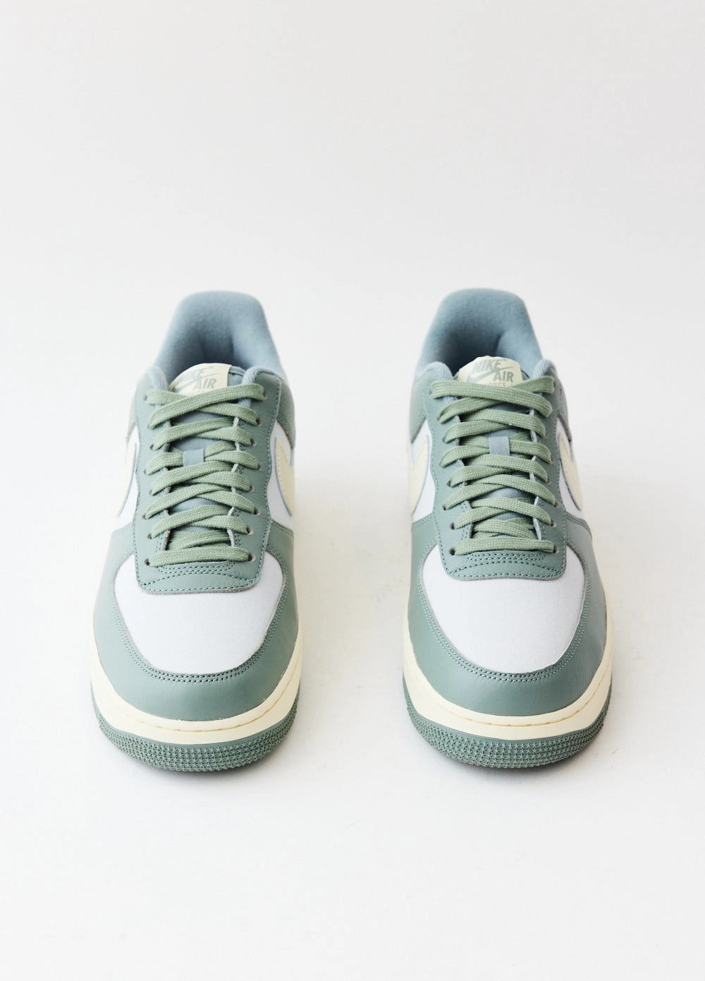 Air Force 1 '07 LX 'Mica Green' Sneakers